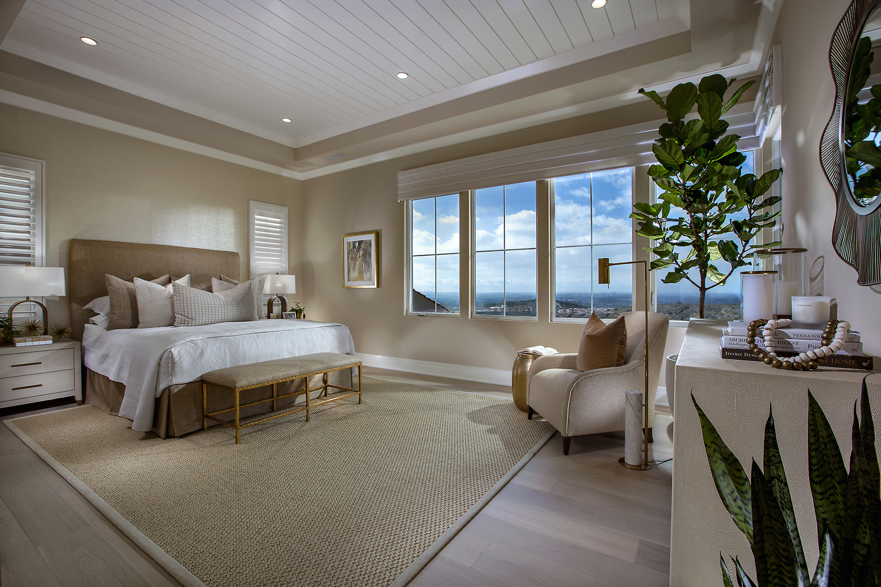 Ravello  - Primary Bedroom - In Irvine