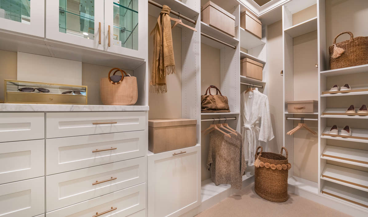 Custom closet