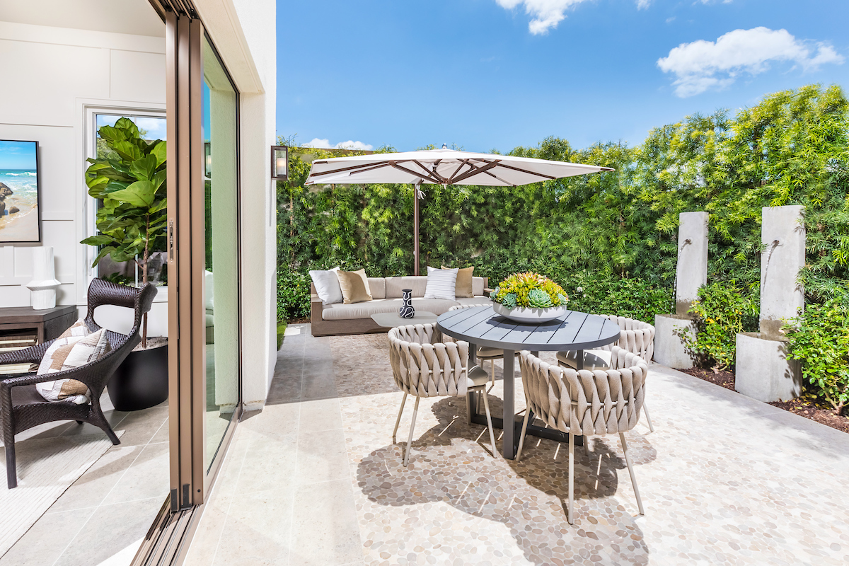 Barcelona Irvine Spectrum residence patio